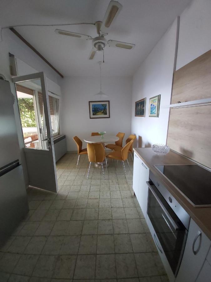 Apartments By The Sea Stanici, Omis - 1031 Tice Exterior foto